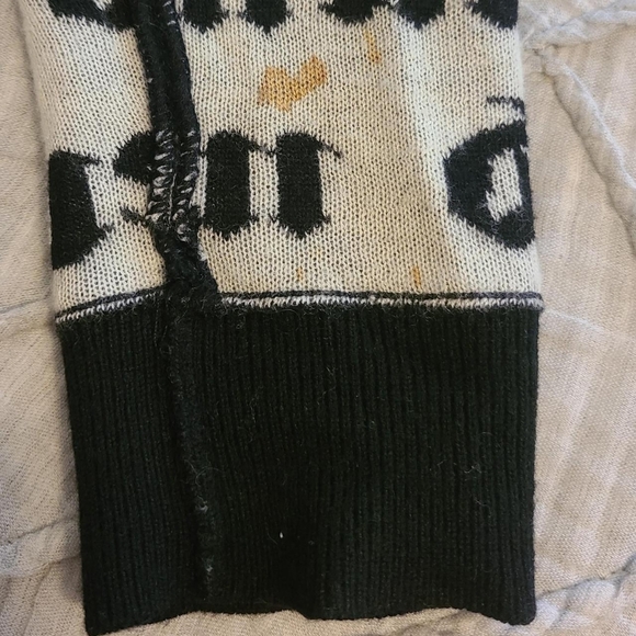 L.A.M.B. Where Did My Lamb Go Cashmere Sweater - Picture 8 of 10